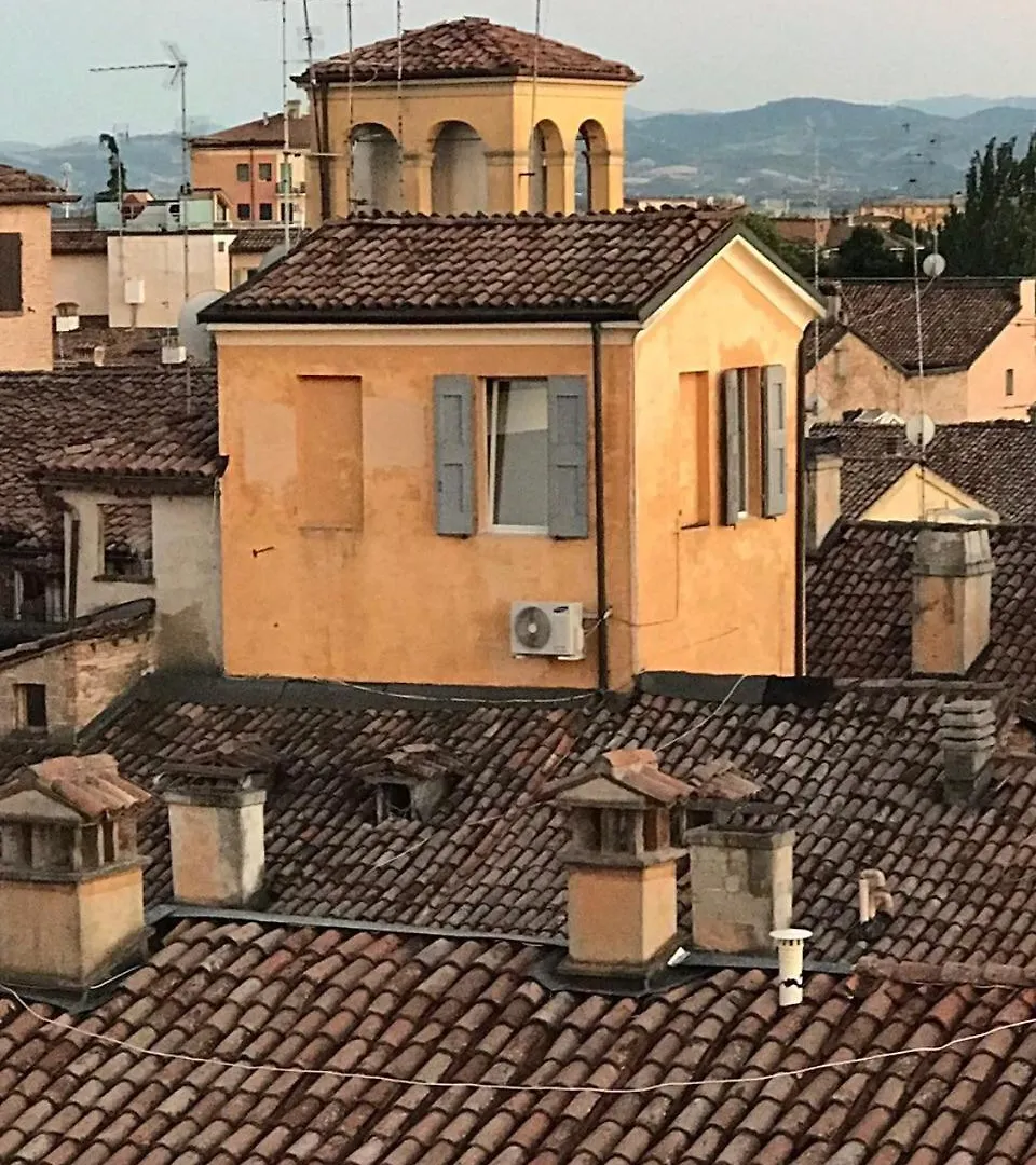 Apartman Little Tower Over The Roofs Modena
